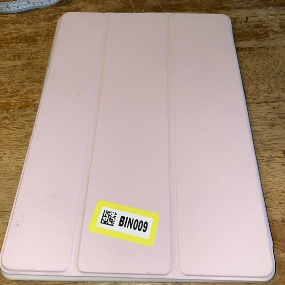 New Pink Tablet Case 12 Inch By 8 Inch Magnetic - Picture 1 of 5